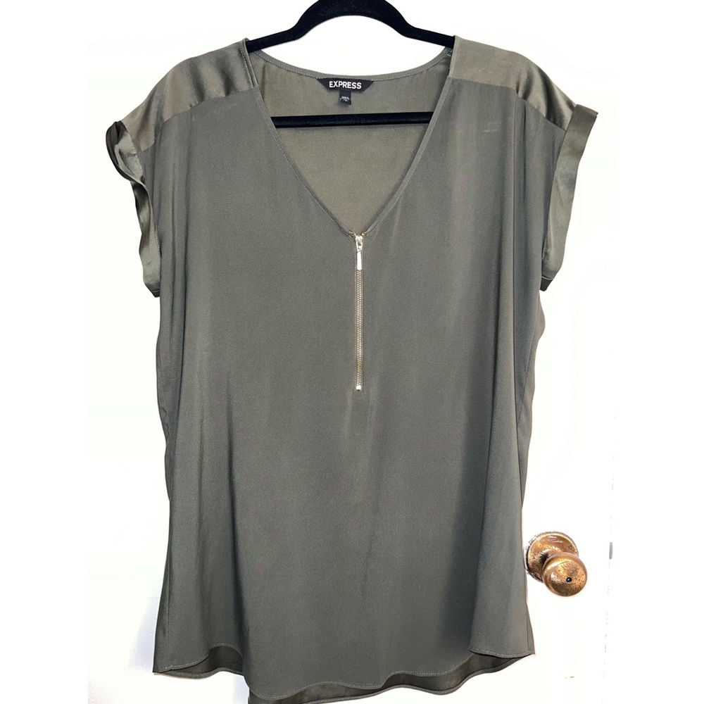 Camo Green • Express Blouse • Large